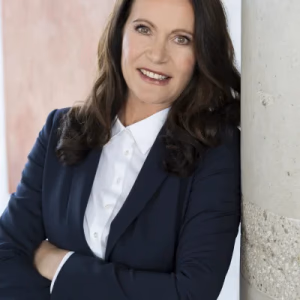 Katja Busch, Jury - DHL Group